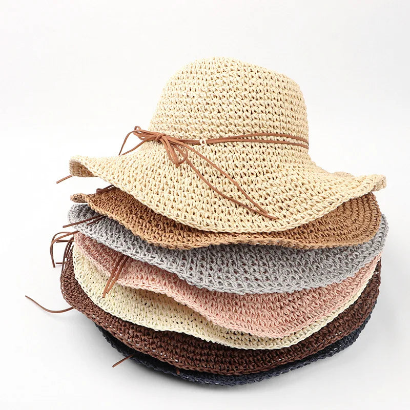 Women's summer beach hat with UV protection and sun protection, woven with large cloth and grass for sun protection