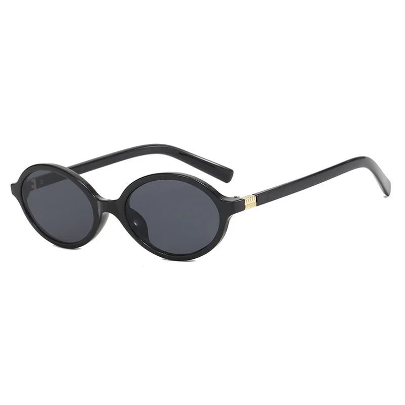 Trendy Small Retro Oval Women Sunglasses Vintage Round Steampunk Women's Sunglasses Shades Fashion Ladies Shades Oculos UV400