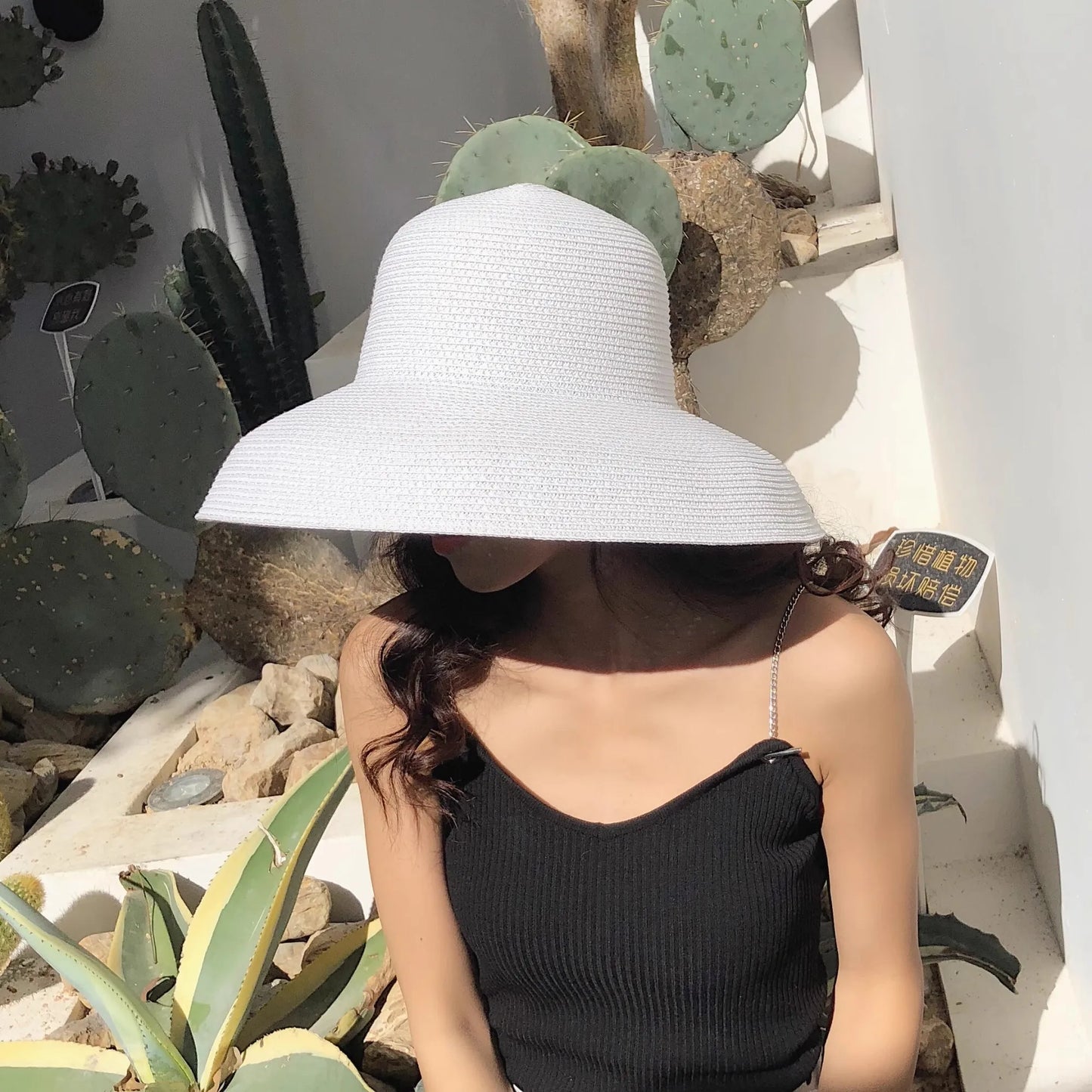Women's Hat Bee Summer Straw Hat Flat Top Men's and Women's Straw Hat Sun Hat Beach Hat Rose Red Flat Top Straw Hat 골프모자