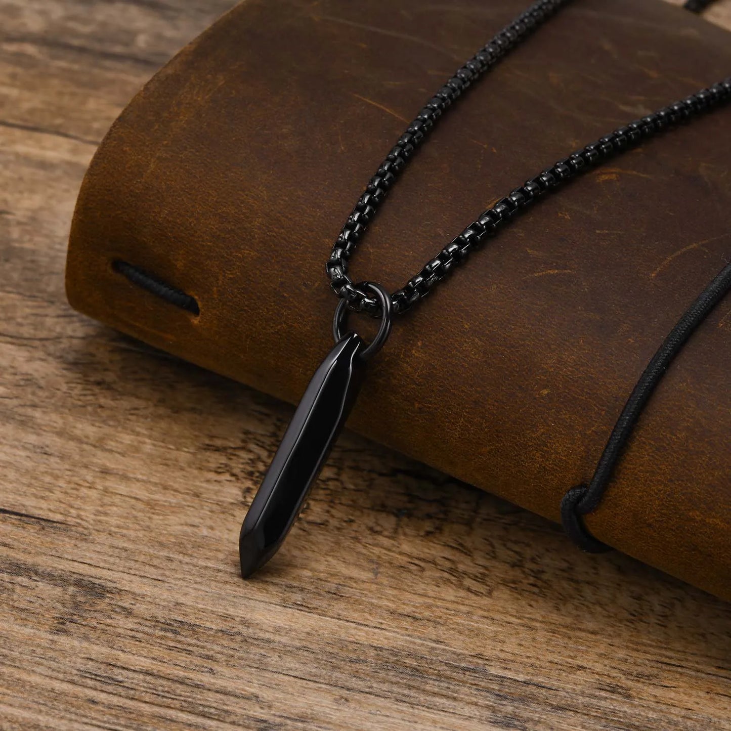 Vnox Simple Nail Necklaces for Men Boys, Anti Allergy Stainless Steel Three-dimensional Geometric Pendant Collar, Gifts for Him