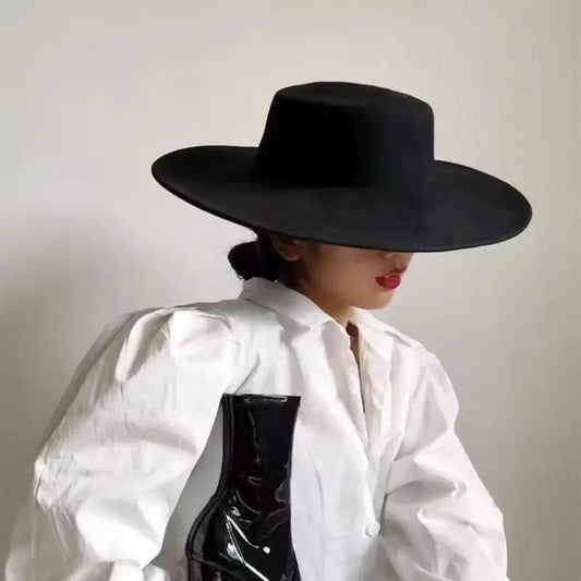New Elegant Women Flatcap Hepburn Style Retro Wide Brim Felt Hat French Dame Hat Flat-top Cap Women