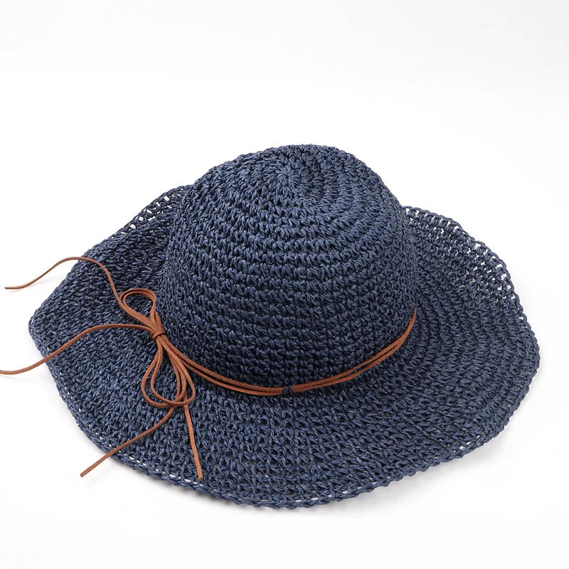 Women's summer beach hat with UV protection and sun protection, woven with large cloth and grass for sun protection