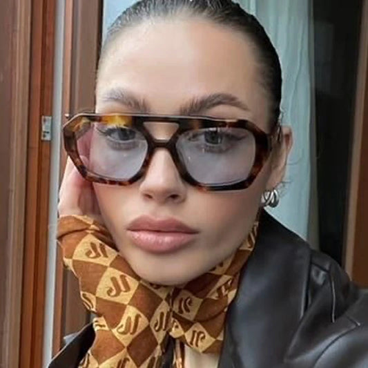 Luxury Leopard Square Sunglasses Women Brand Designer Fashion Sun Glasses Female Vintage Outdoor Mirror Shades Oculos De Sol
