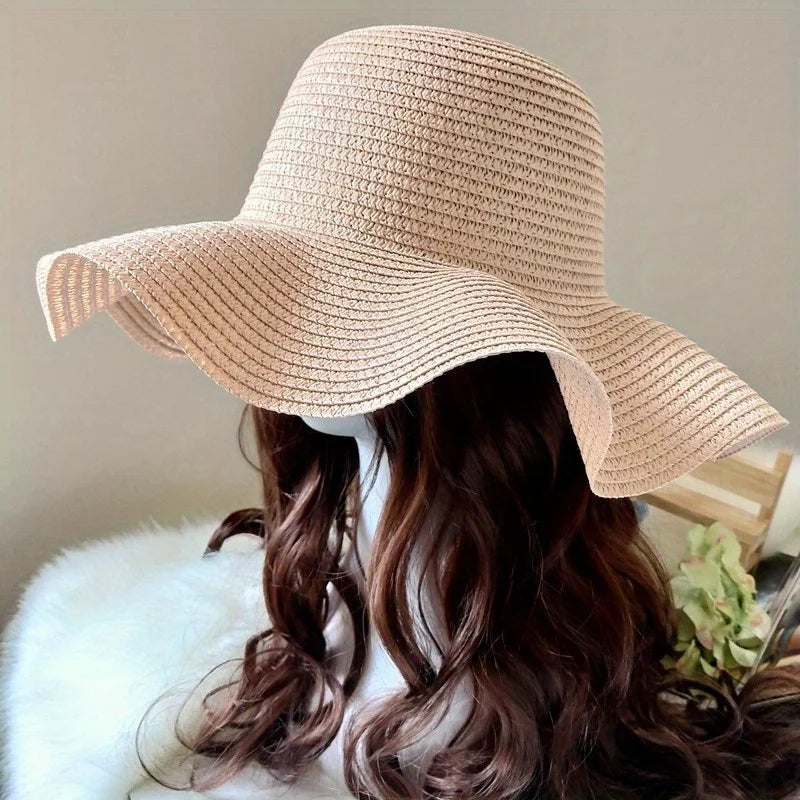 1 Women's Summer Wave Edge Straw Hat - Breathable Hat, Non Elastic, Ideal for Outdoor Holiday Travel and Giving Gifts