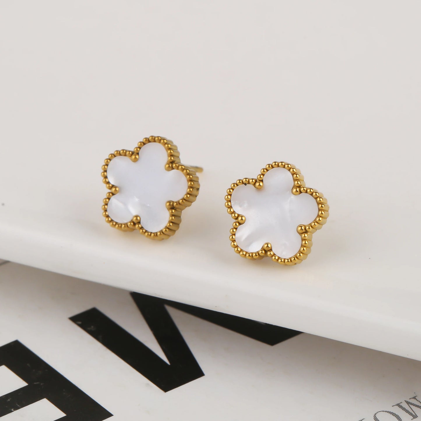 New Design Of Tassel Earrings Plum Blossom Plant Jewelry Set For Women Asymmetrical Stainless Steel Non Fading Clover